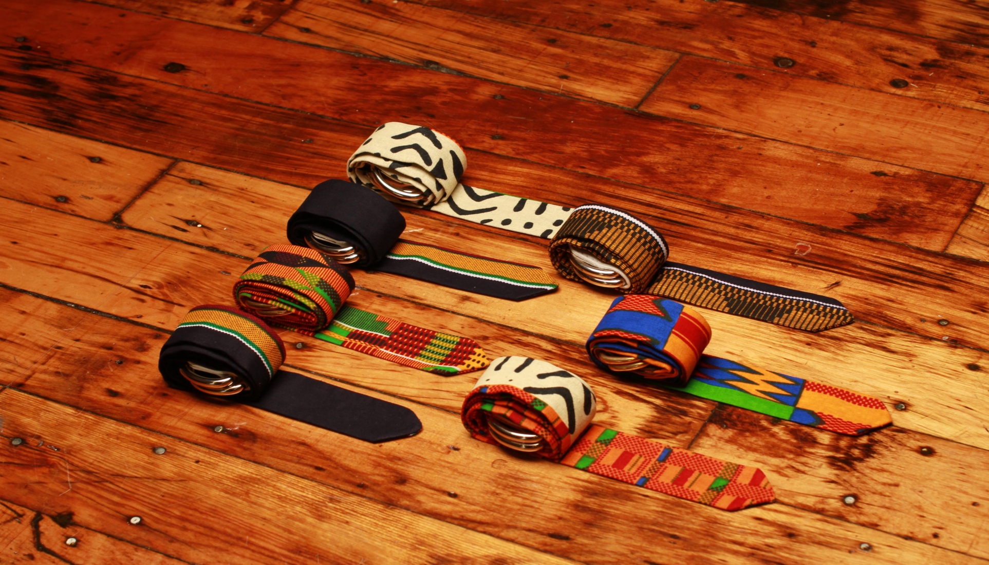 54 Kingdoms Bonoman Belts All Styles Wood Display